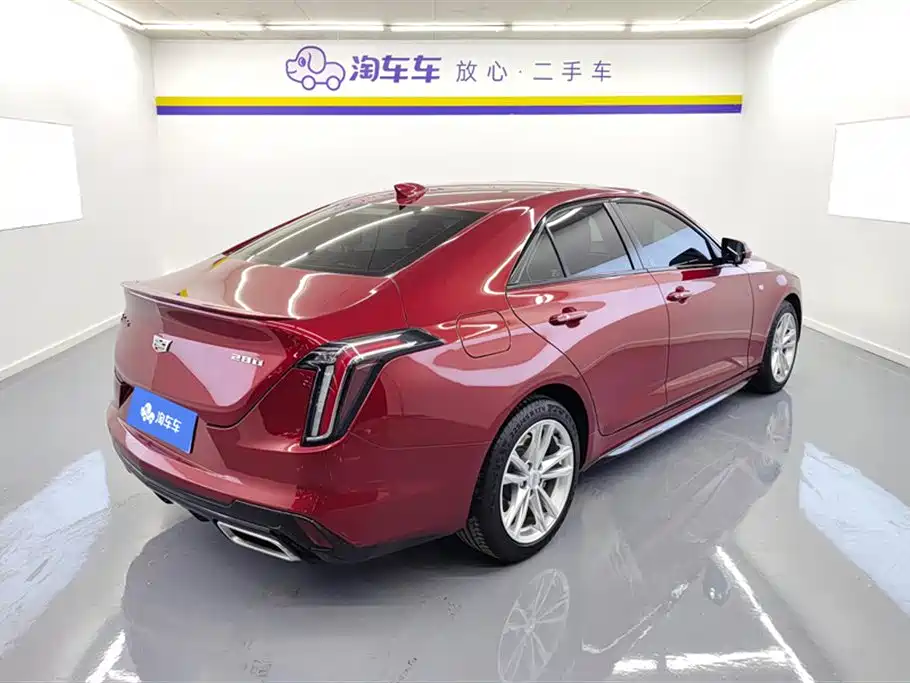 CADILLAC CT4