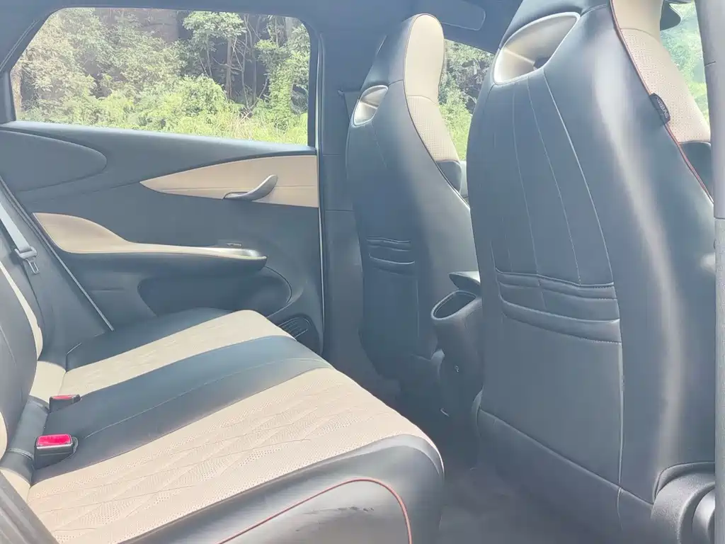 BYD Dolphin — миниатюра 13