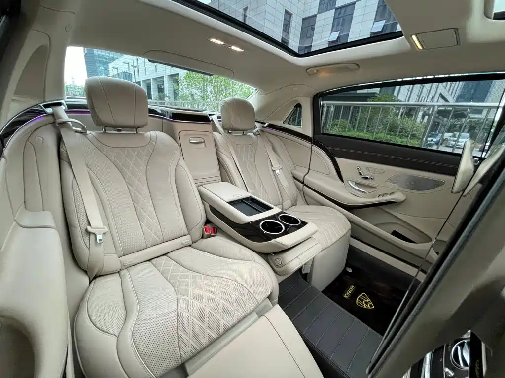 Mercedes-Benz S-Class — миниатюра 24