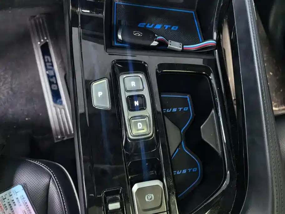 Hyundai Custo — миниатюра 16