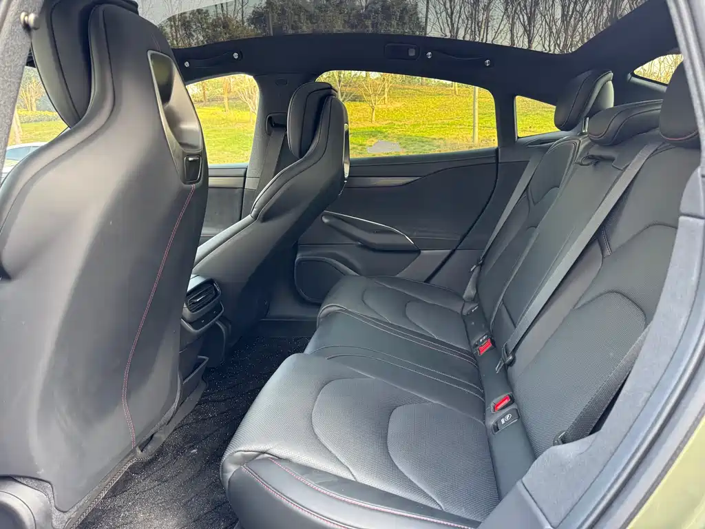 XIAOMI CAR XIAOMI SU7