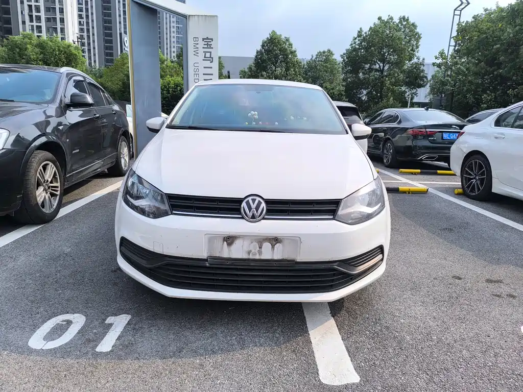 Volkswagen Polo — миниатюра 2