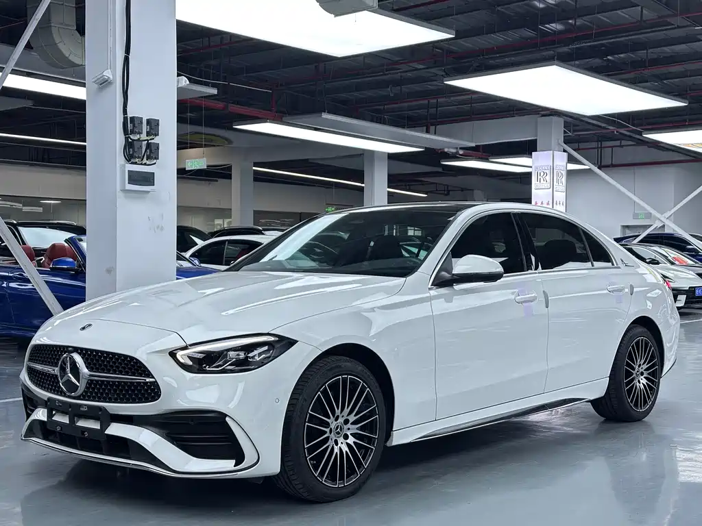 Mercedes-Benz C-Class 2022