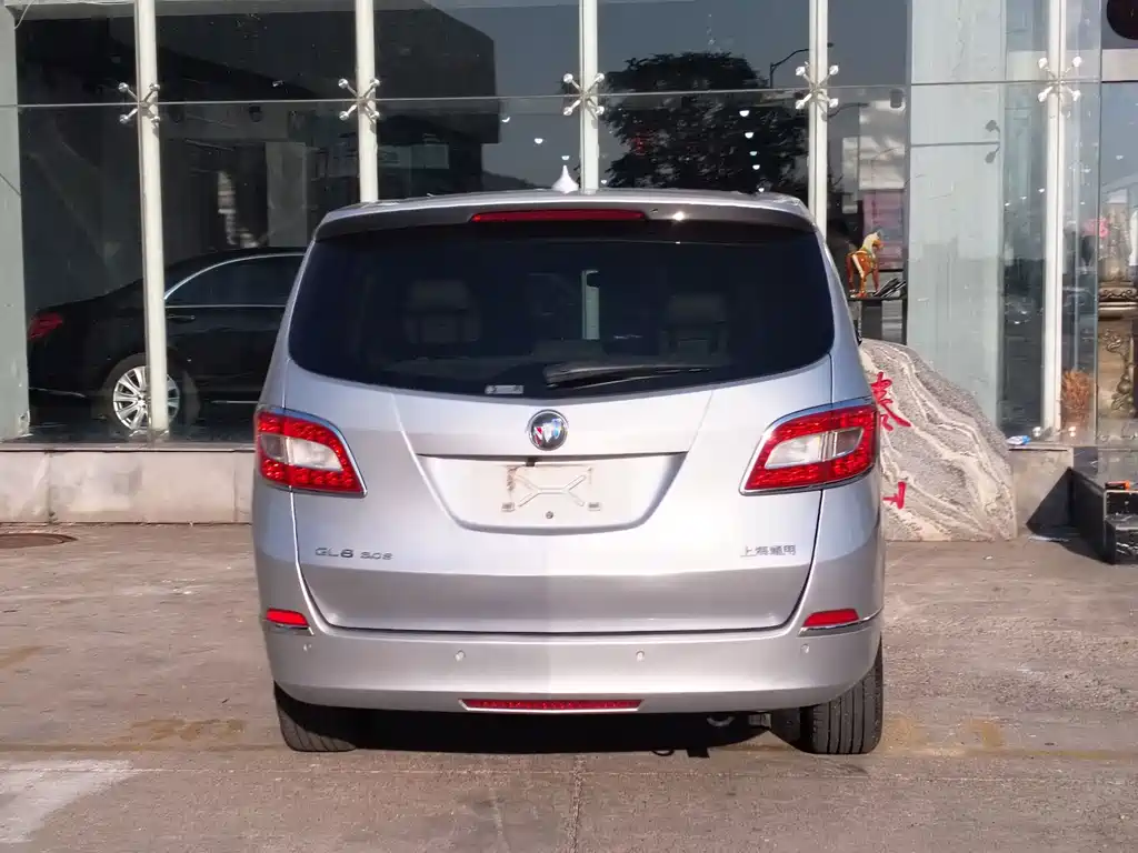 Buick GL8 — миниатюра 11