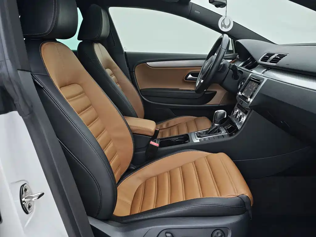 Volkswagen CC — миниатюра 9
