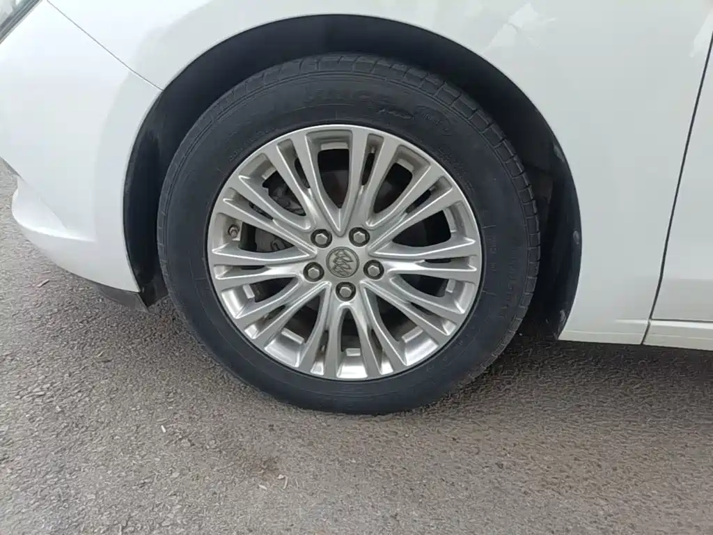 Buick Excelle — миниатюра 23