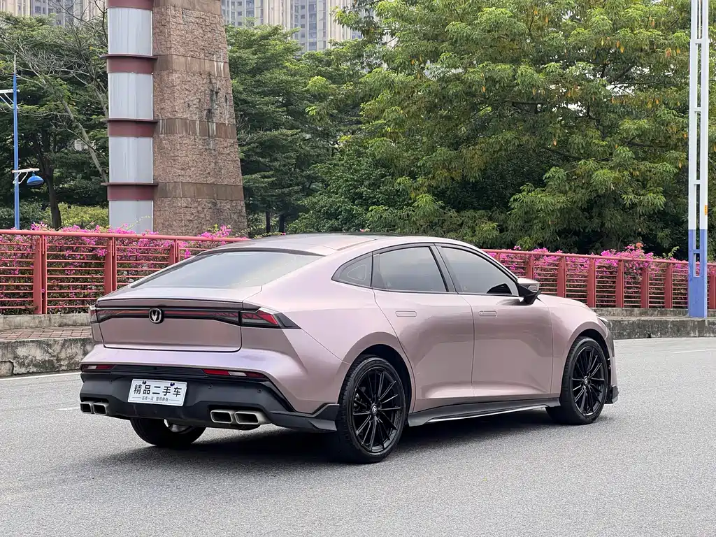 Changan UNI-V — миниатюра 6
