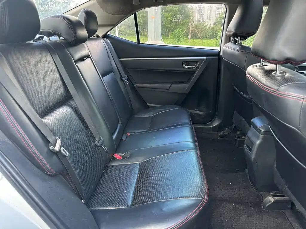 Toyota Corolla — миниатюра 13