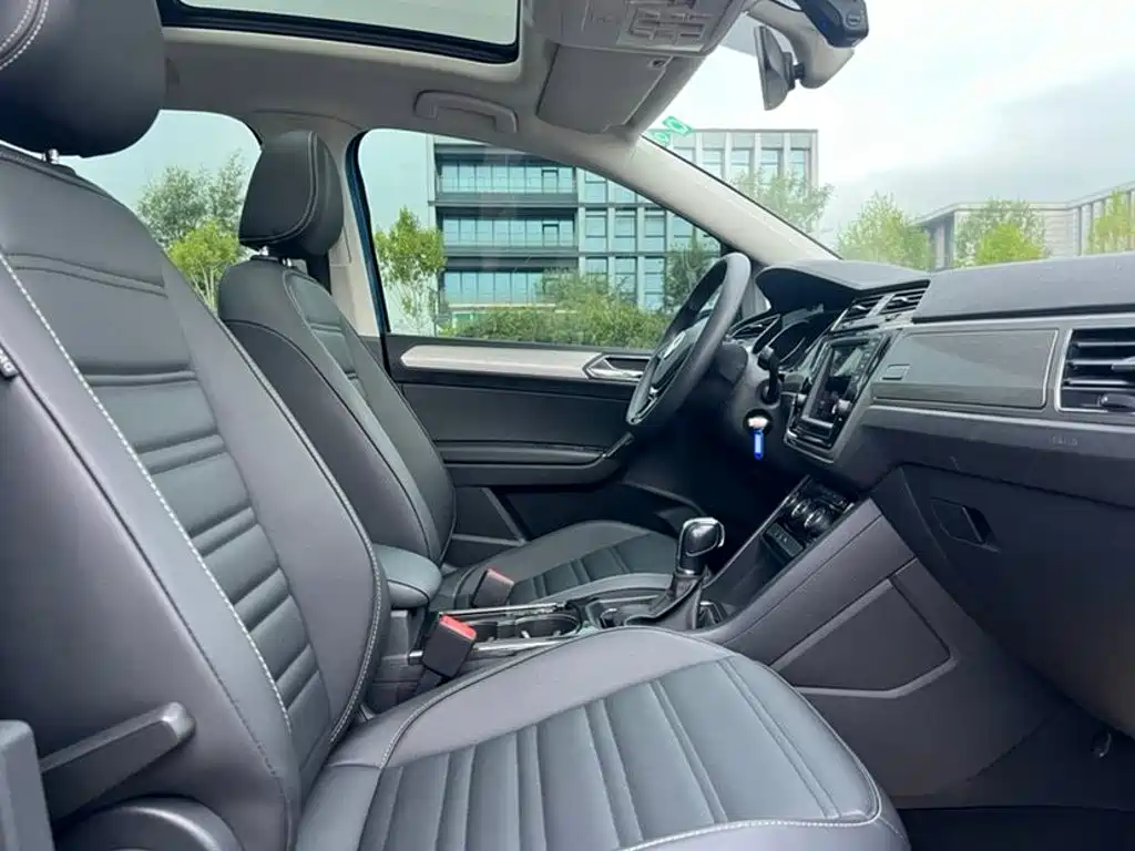 Volkswagen Touran — миниатюра 9