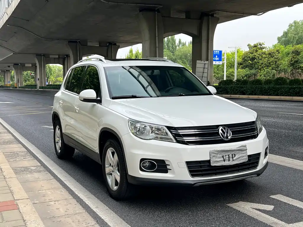 Volkswagen Tiguan 2011