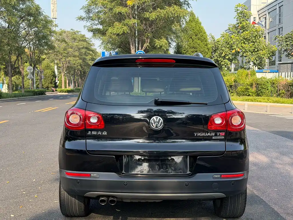 Volkswagen Tiguan — миниатюра 5