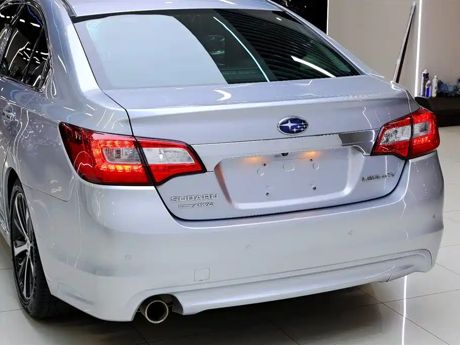 Subaru Legacy 2016 2.5i