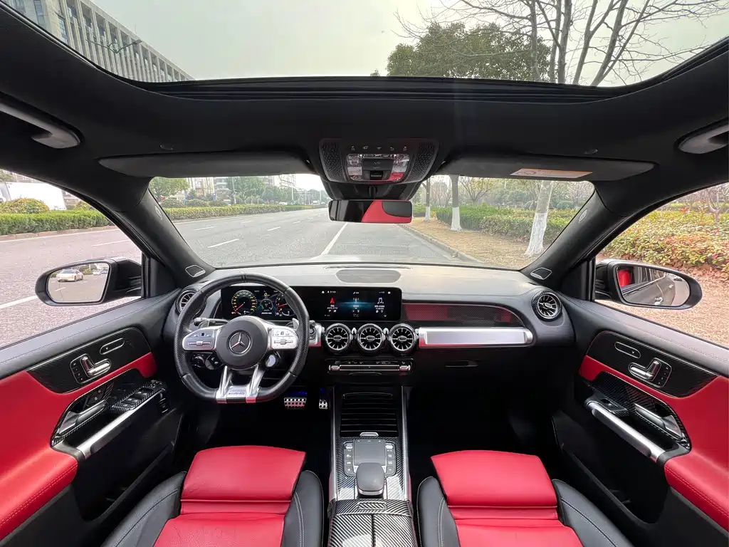 Mercedes-Benz GLB A MG 2023 AMG GLB 35 4MATIC