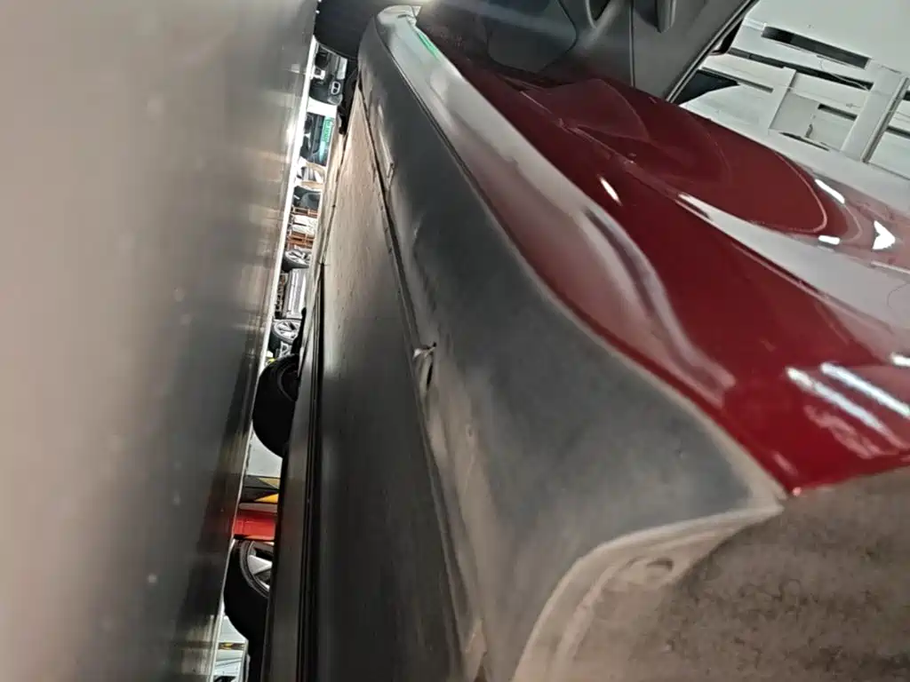 Tesla Model 3 — миниатюра 22