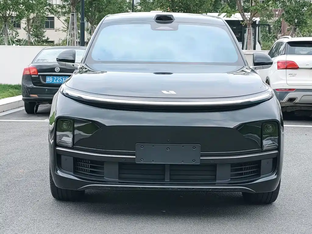 Li Auto Li L9 — миниатюра 2