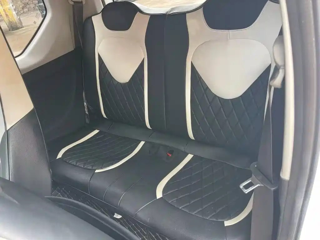 Wuling MINIEV — миниатюра 13