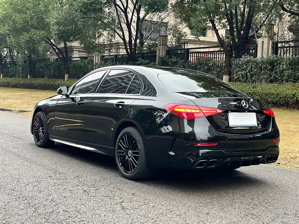 Mercedes-Benz C-Class — миниатюра 21
