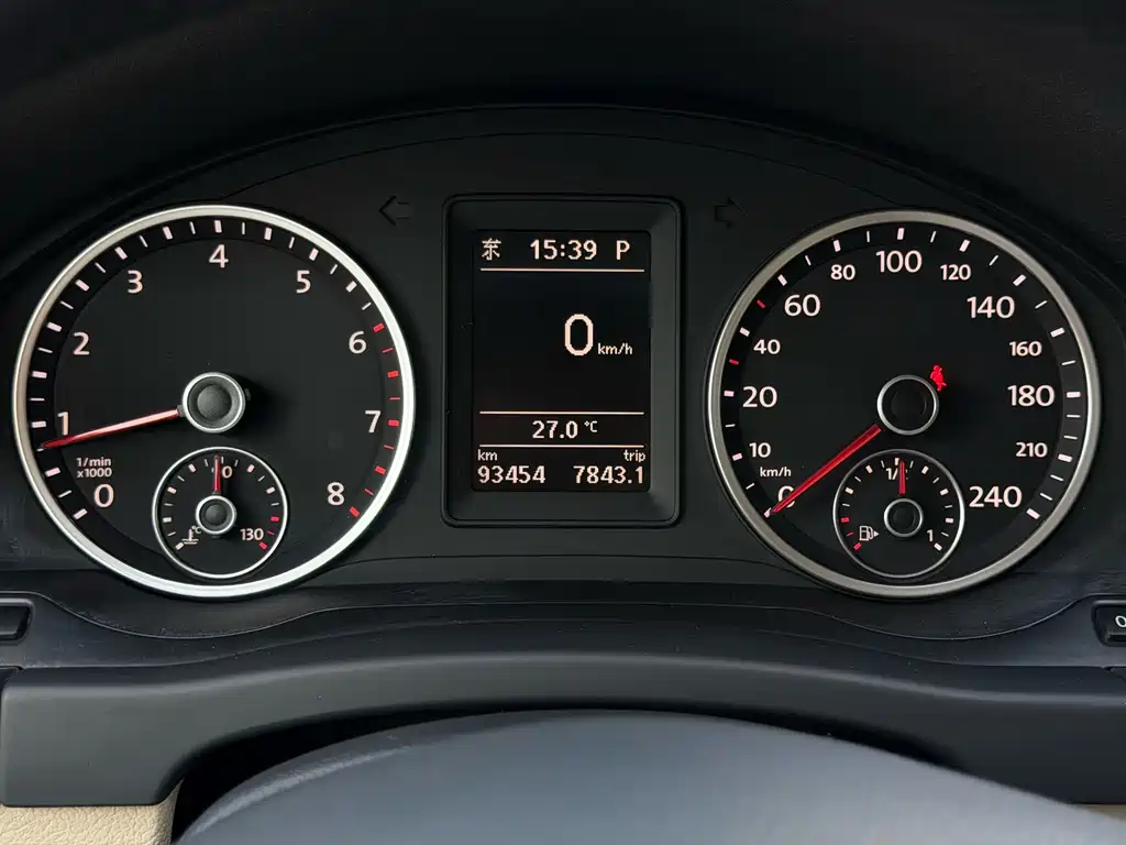 Volkswagen Tiguan — миниатюра 23