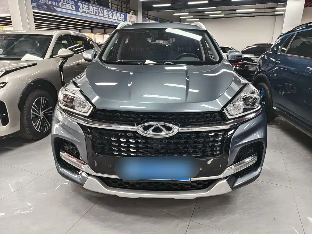 CHERY TIGGO 8