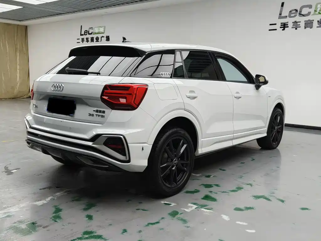 Audi Q2L — миниатюра 4