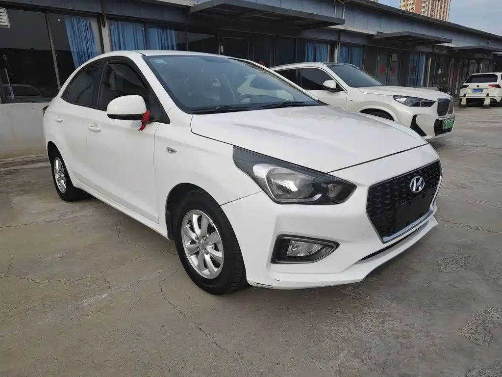 Hyundai Verna — миниатюра 3