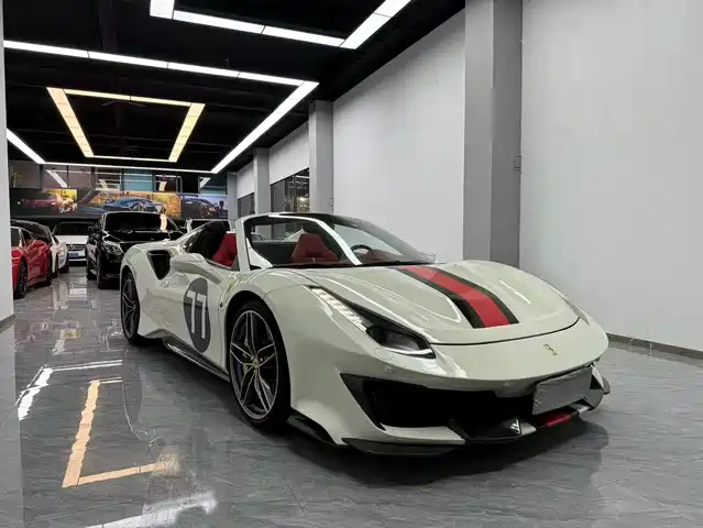 FERRARI 488 2017