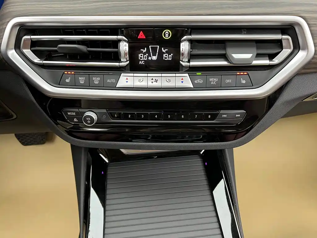 BMW X3 — миниатюра 22