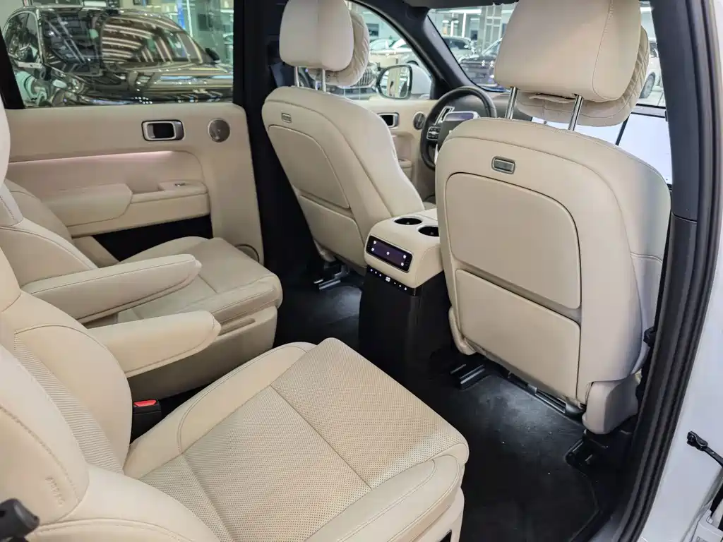 Li Auto Li L9 — миниатюра 18