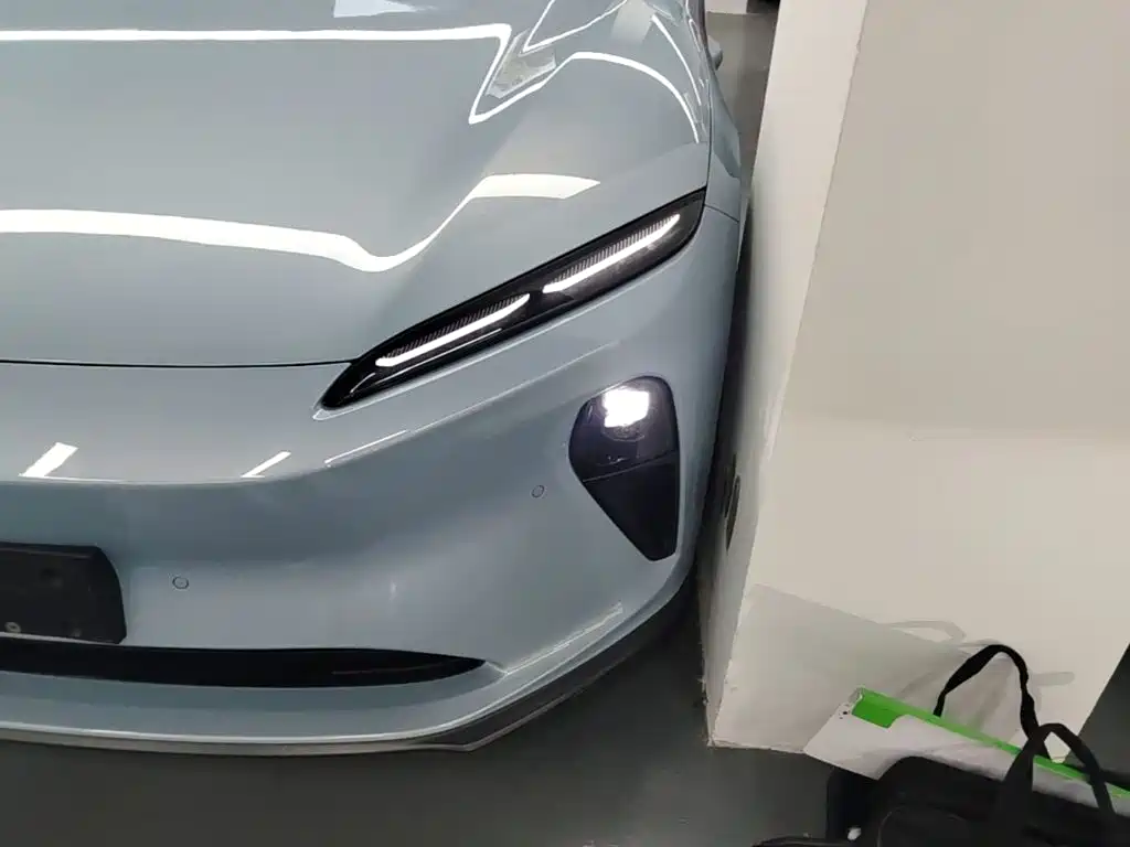 NIO ET5 — миниатюра 24