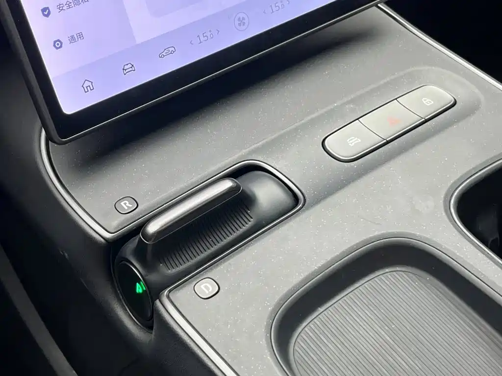 NIO ET5T — миниатюра 24