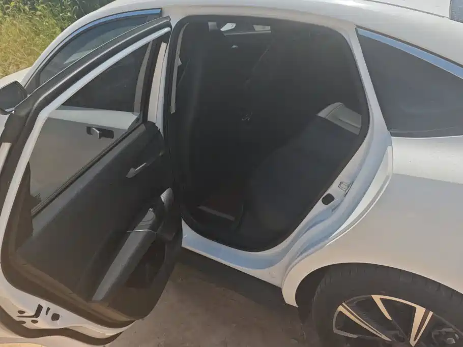 Changan Eado — миниатюра 11