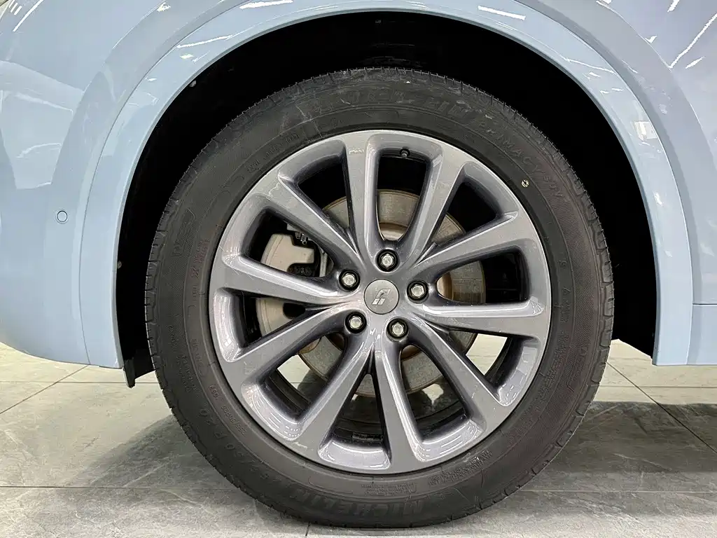 Li Auto Li ONE — миниатюра 25