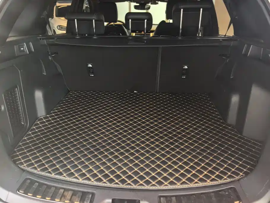 Land Rover Discovery Sport — миниатюра 4