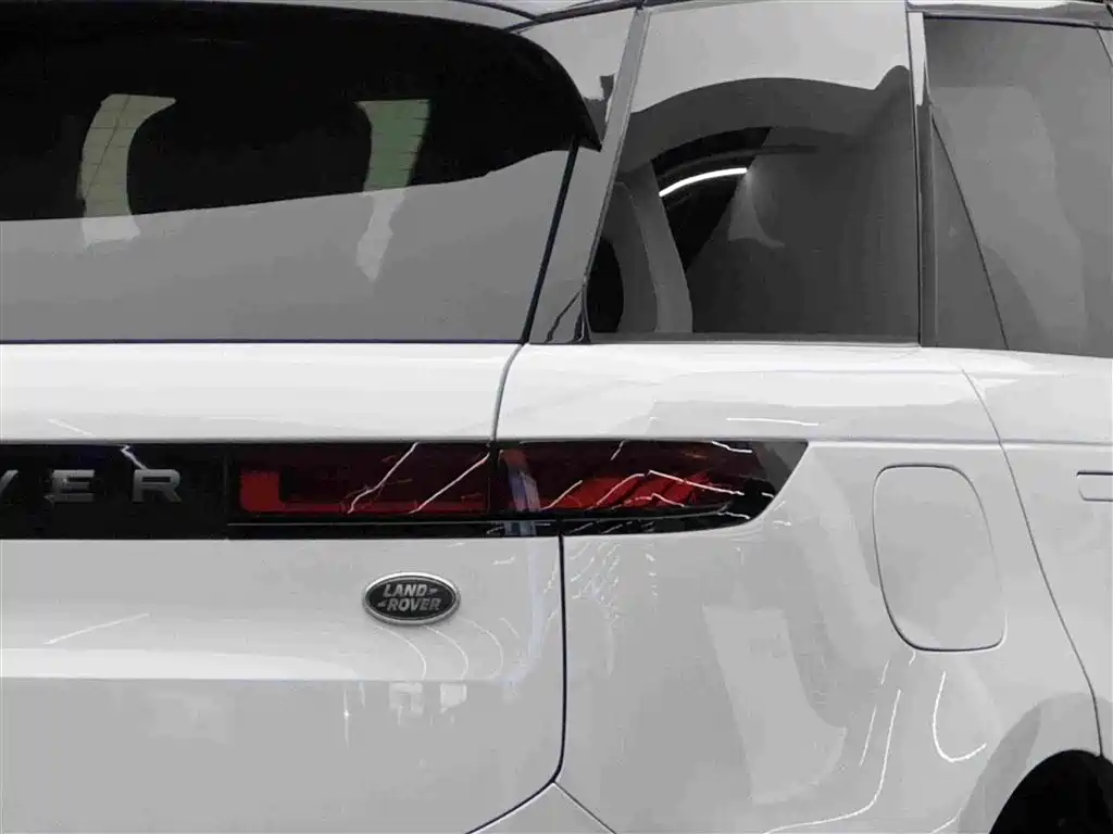 Land Rover Sport — миниатюра 6