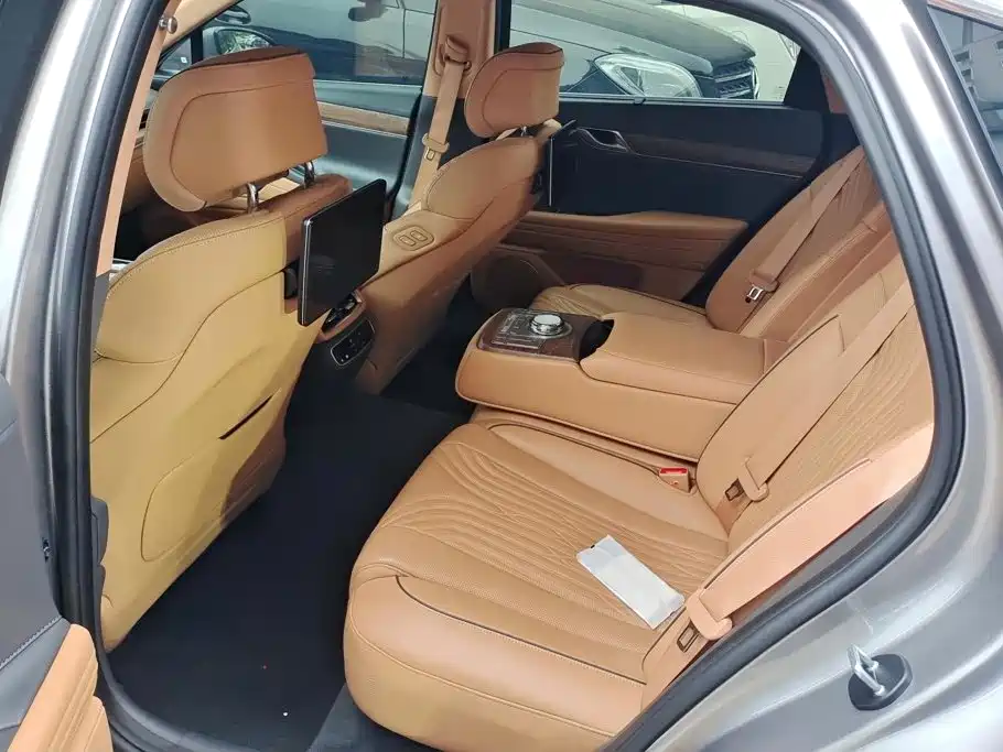 Genesis G80 — миниатюра 11