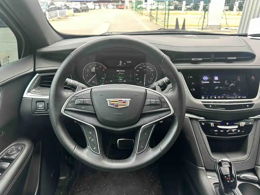 Cadillac XT5 2022 2.0T Luxury