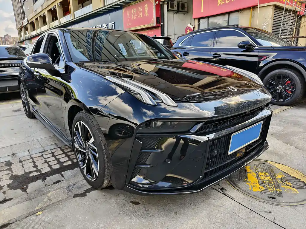Lynk & Co 03 — миниатюра 3