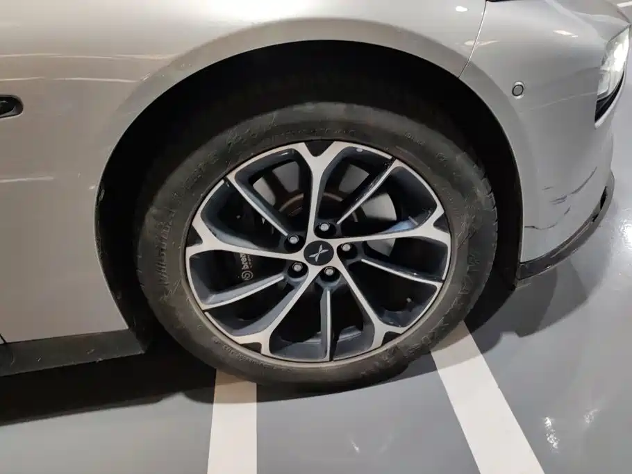 XPeng P7 — миниатюра 6