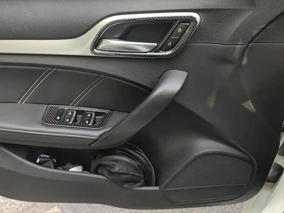 MG 6 New Energy — миниатюра 7