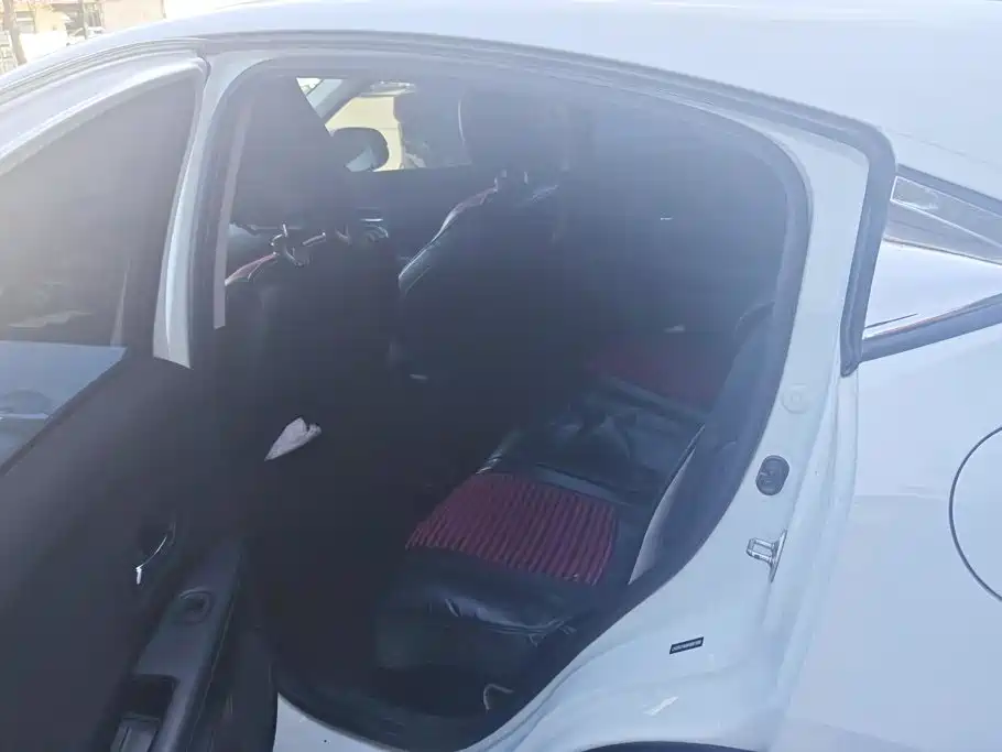 Honda Vezel — миниатюра 11