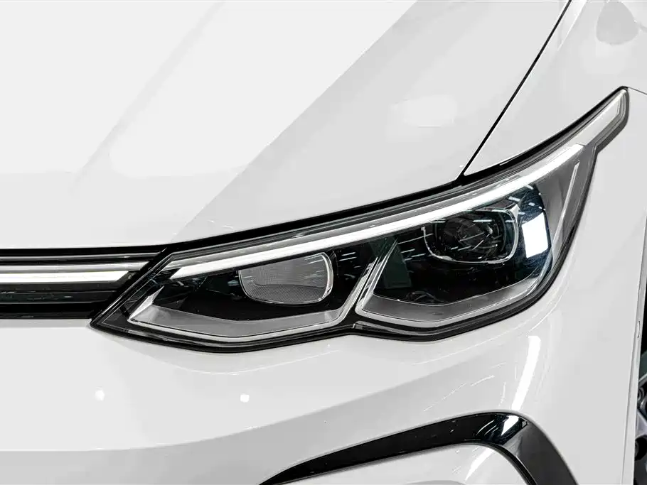 Volkswagen Golf — миниатюра 4