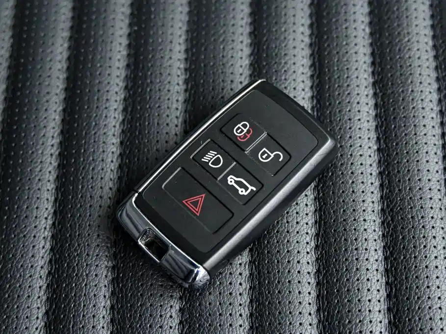 Land Rover Discovery — миниатюра 37