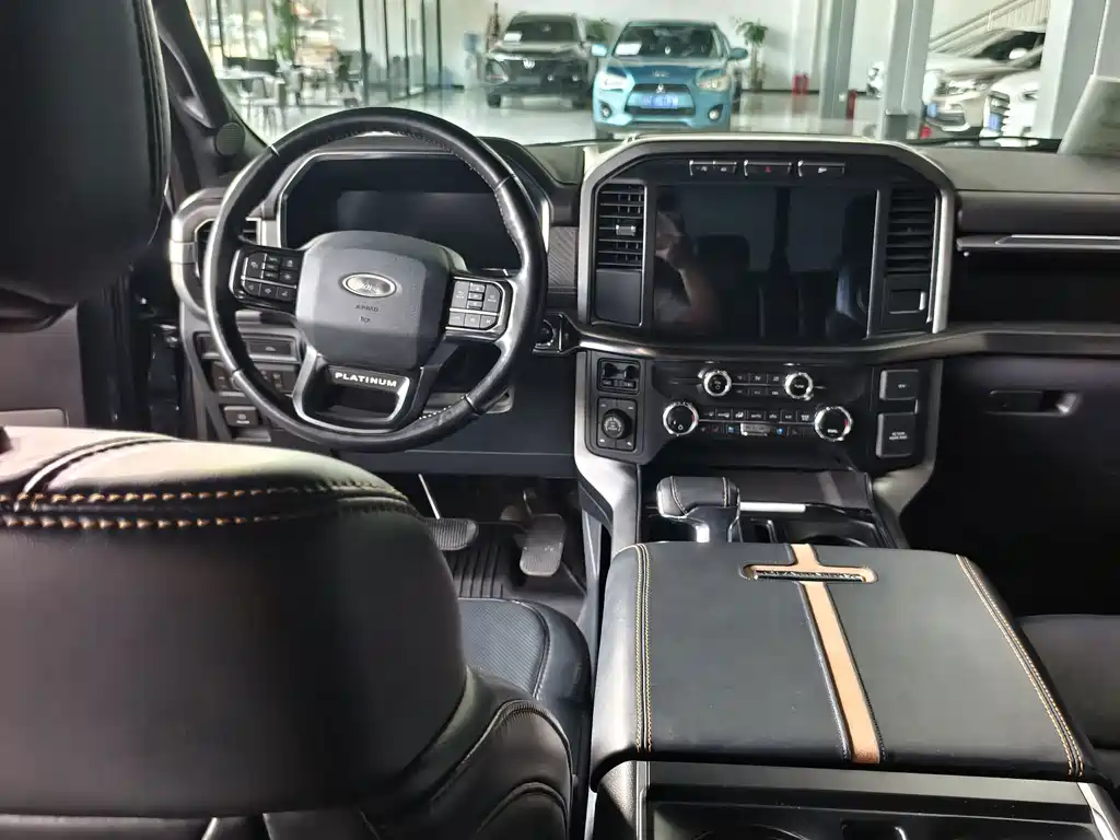 Ford F-150 Raptor — миниатюра 6