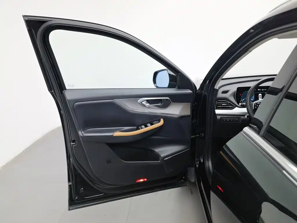 BAIC X7 — миниатюра 8