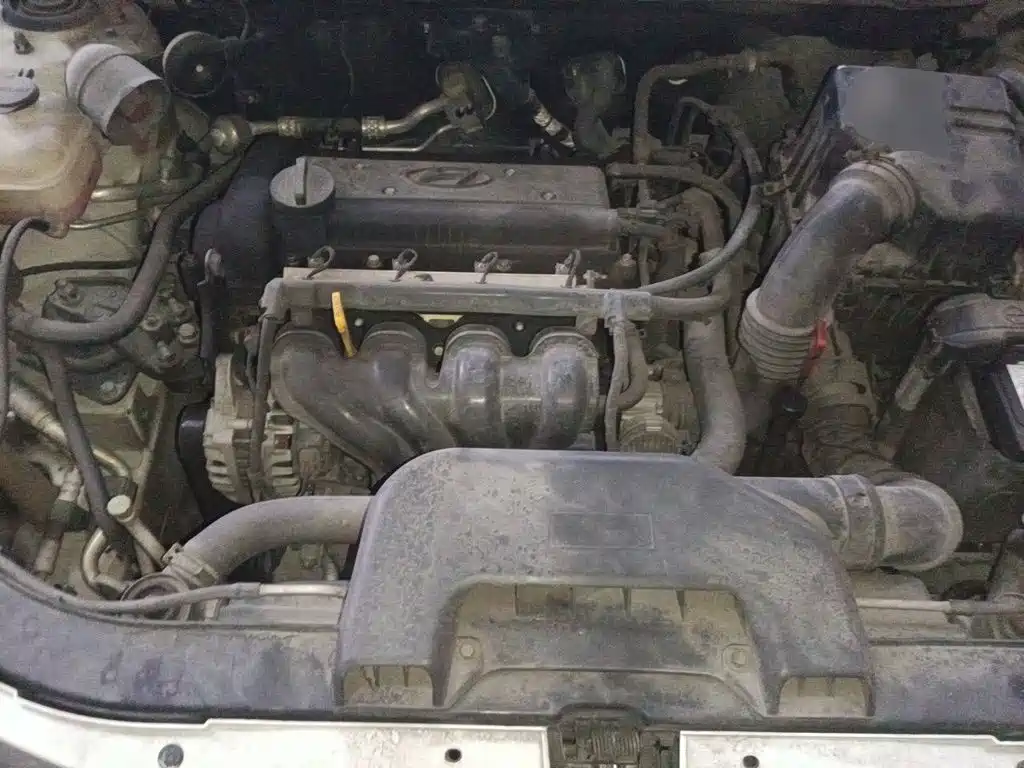 Hyundai Elantra — миниатюра 16