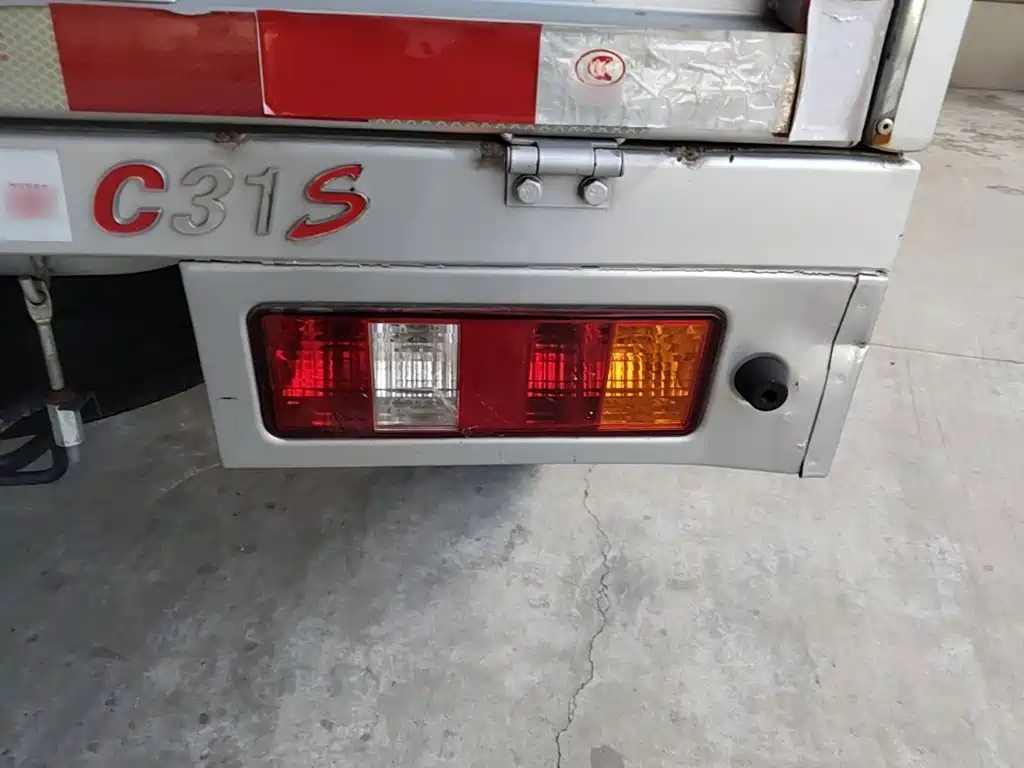 DFSK C31 — миниатюра 8