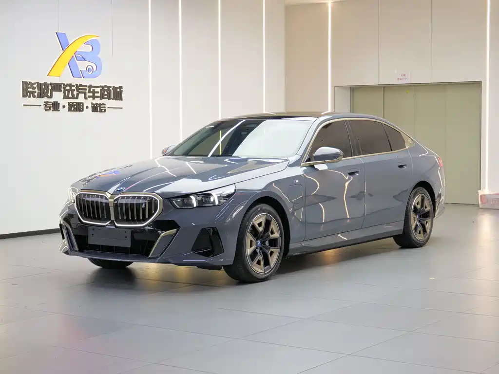 BMW i5 2024