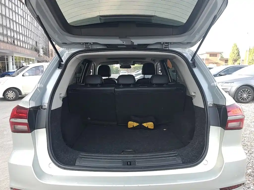 Roewe RX5 — миниатюра 19