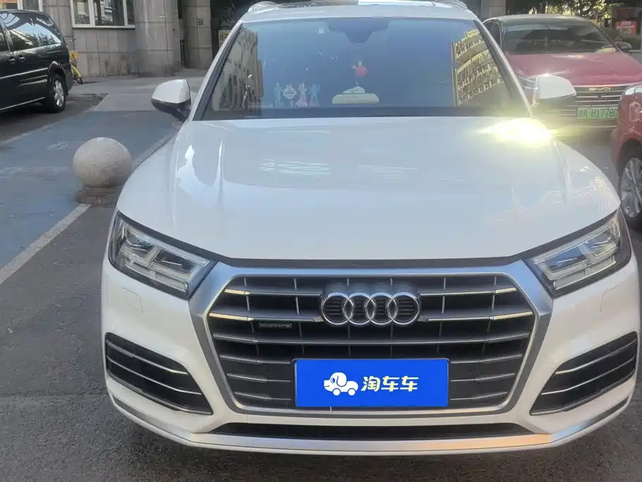 Audi Q5L — миниатюра 2