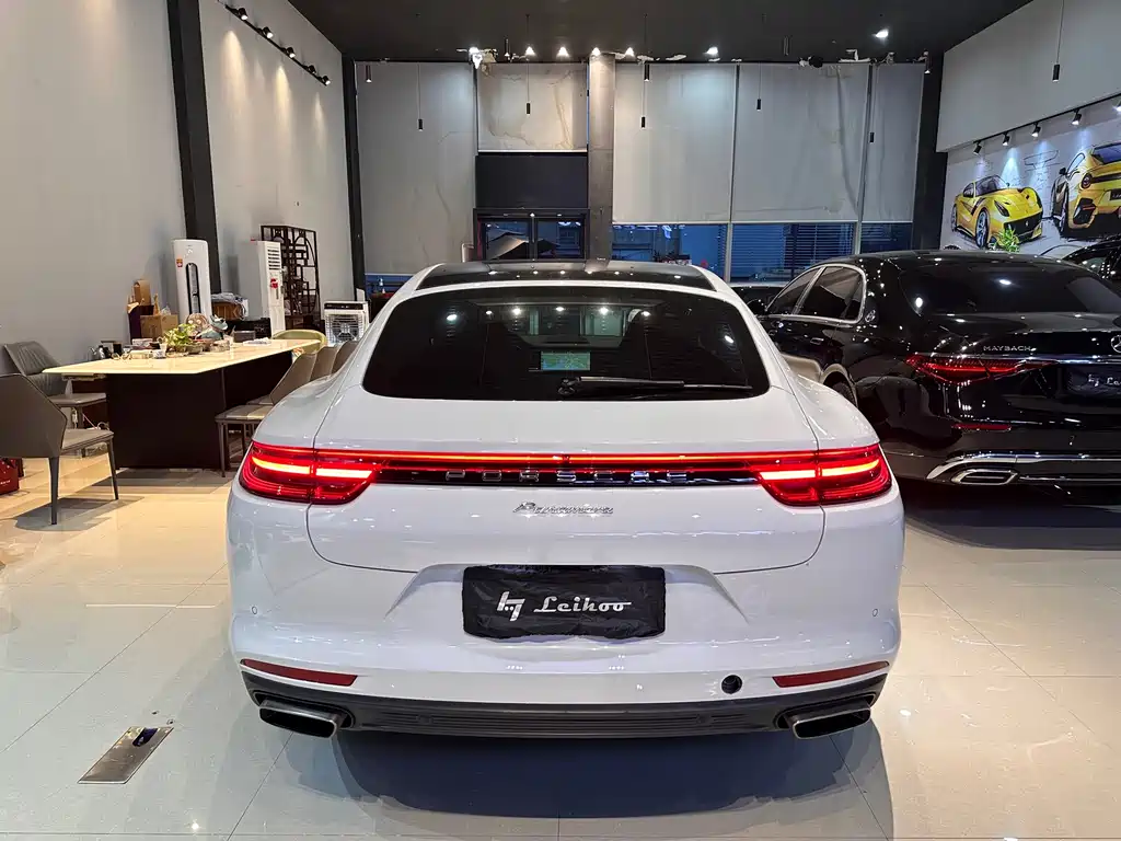 Porsche Panamera — миниатюра 18